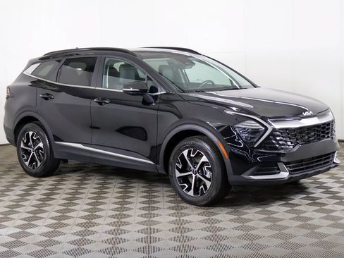 Used 2025 Kia Sportage EX w/ Premium Package AWD/4WD image 2