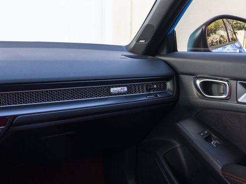Used 2025 Honda Civic Type R image 30