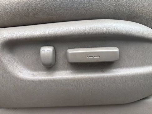 Used 2015 Honda Odyssey Touring Elite image 39
