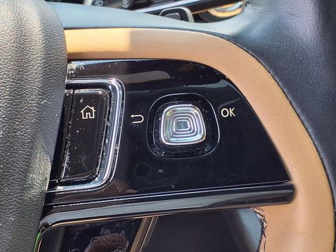 Certified 2022 Lincoln Corsair Reserve w/ Equipment Group 201A image 11