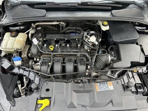 Used 2017 Ford Focus SE image 21