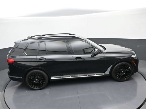 Used 2022 BMW X7 xDrive40i w/ Executive Package AWD/4WD image 38