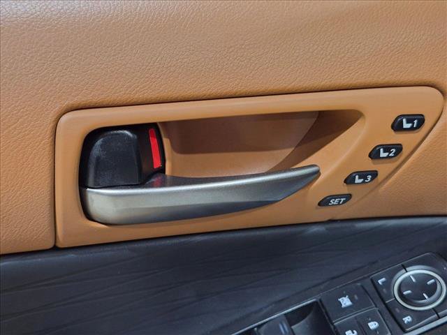 Used 2024 Lexus IS 300 w/ Premium Package RWD image 9