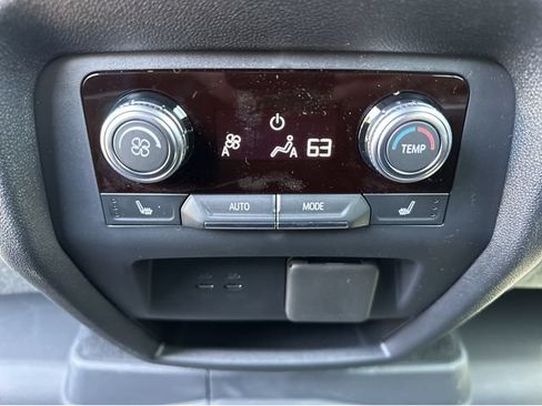 New 2026 GMC Acadia Denali Ultimate w/ LPO, Floor Liner Package AWD/4WD image 27