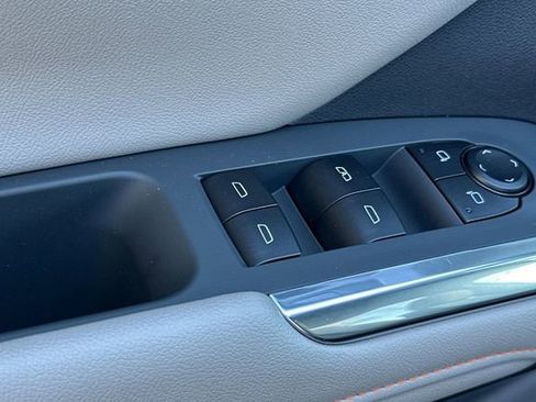 New 2026 Chevrolet Traverse LT image 15