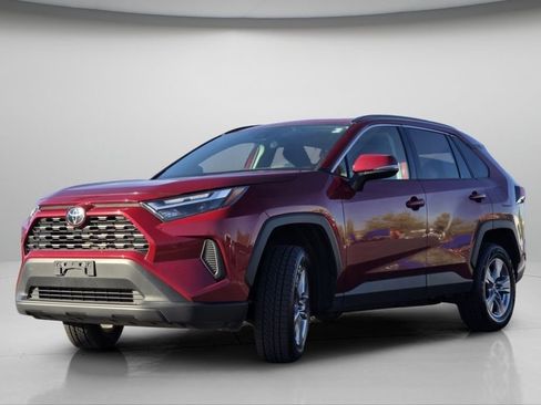 Used 2024 Toyota RAV4 XLE w/ Convenience Package AWD/4WD image 16