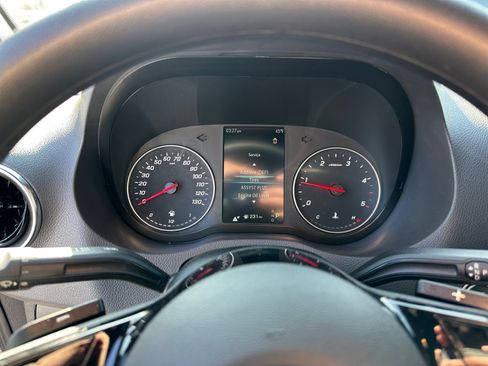 Used 2025 Mercedes-Benz Sprinter 2500 image 17