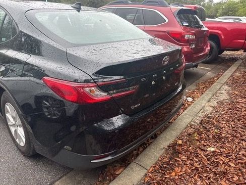 Used 2025 Toyota Camry LE FWD image 7