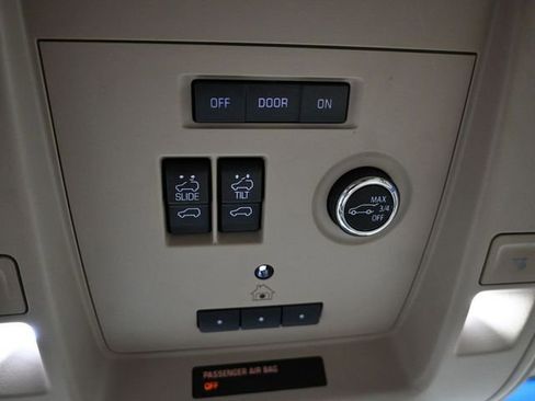 Used 2019 GMC Yukon XL Denali w/ Denali Ultimate Package image 37