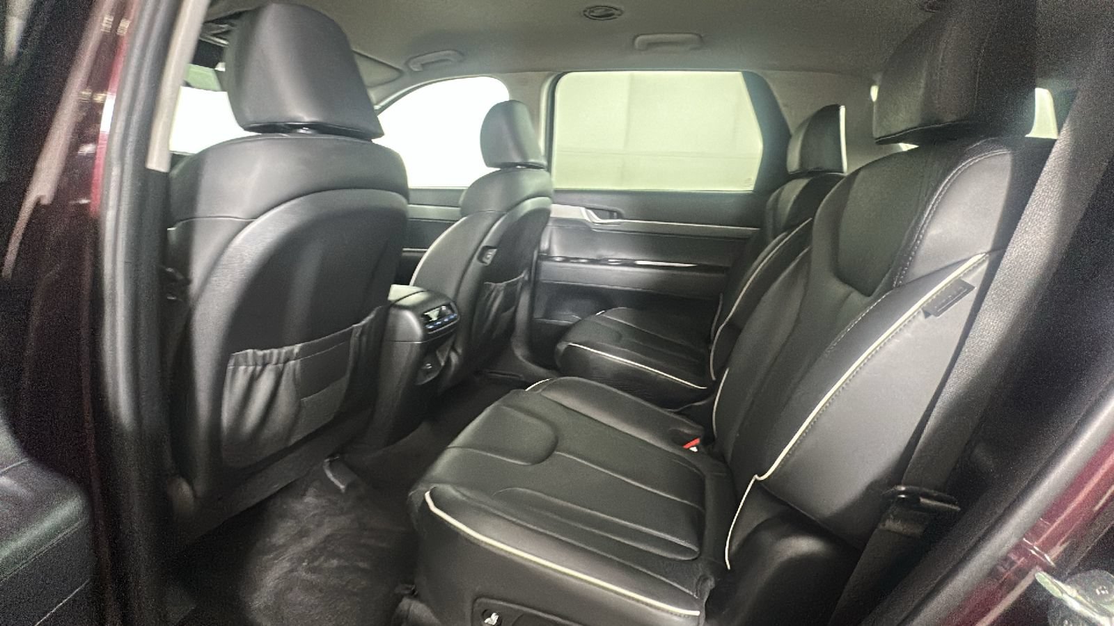 Used 2024 Hyundai Palisade SEL FWD image 28