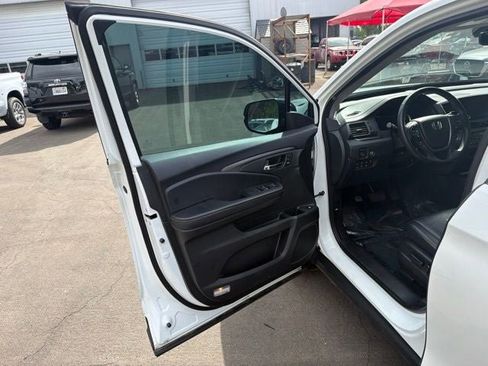 Used 2022 Honda Ridgeline RTL-E image 9