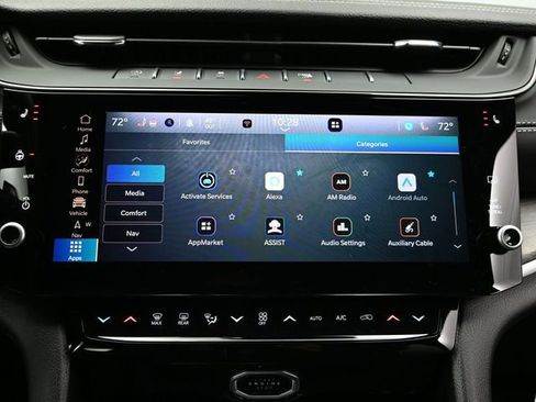 New 2026 Jeep Grand Cherokee Altitude AWD/4WD image 39