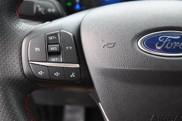 Used 2025 Ford Escape ST-Line FWD image 15