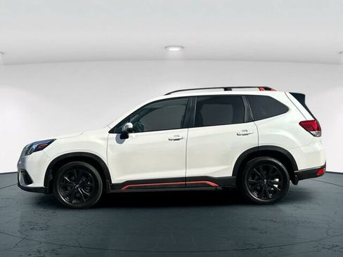 Used 2024 Subaru Forester Sport AWD/4WD image 3