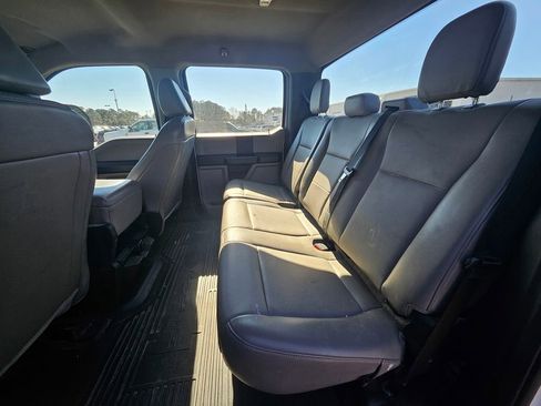 Used 2021 Ford F250 XL w/ Power Equipment Group image 13