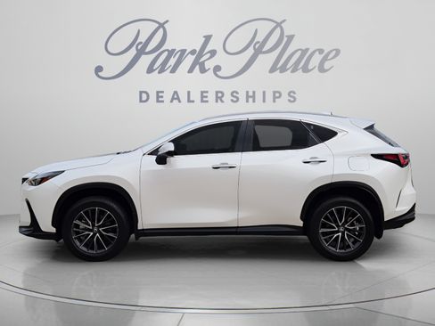 Used 2025 Lexus NX 250 FWD w/ Towing Package (2000 Lbs) image 2