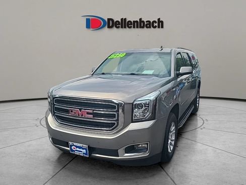 Used 2019 GMC Yukon XL SLE AWD/4WD image 1