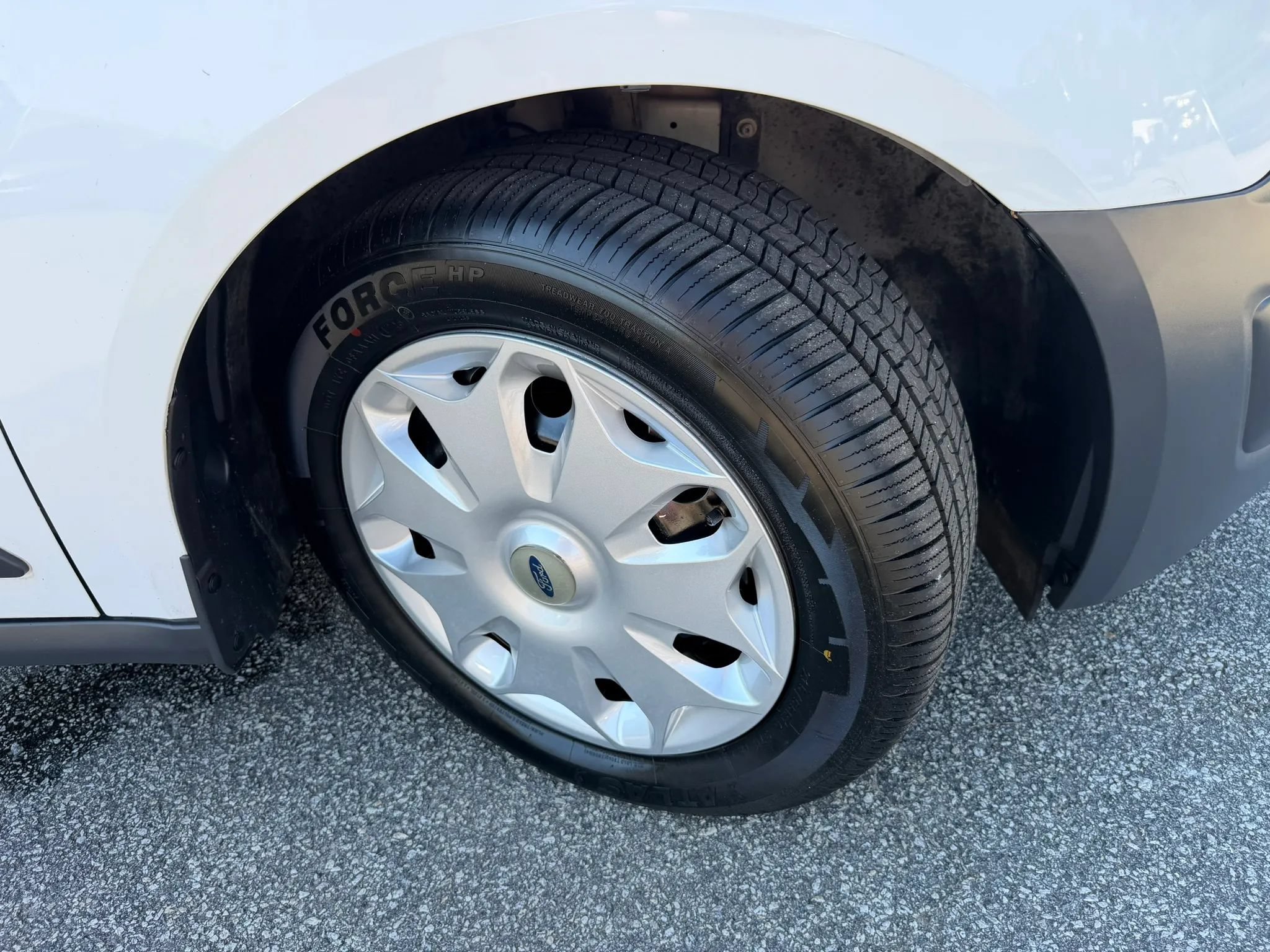 Used 2014 Ford Transit Connect XL FWD image 14