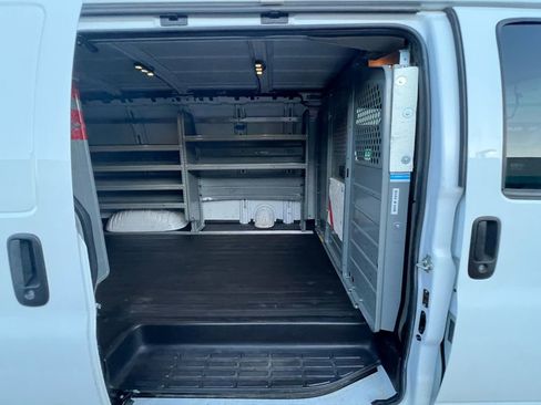 Used 2015 Chevrolet Express 3500 w/ Cold Climate Package image 14