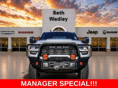 New 2025 RAM 2500 Big Horn AWD/4WD image 2