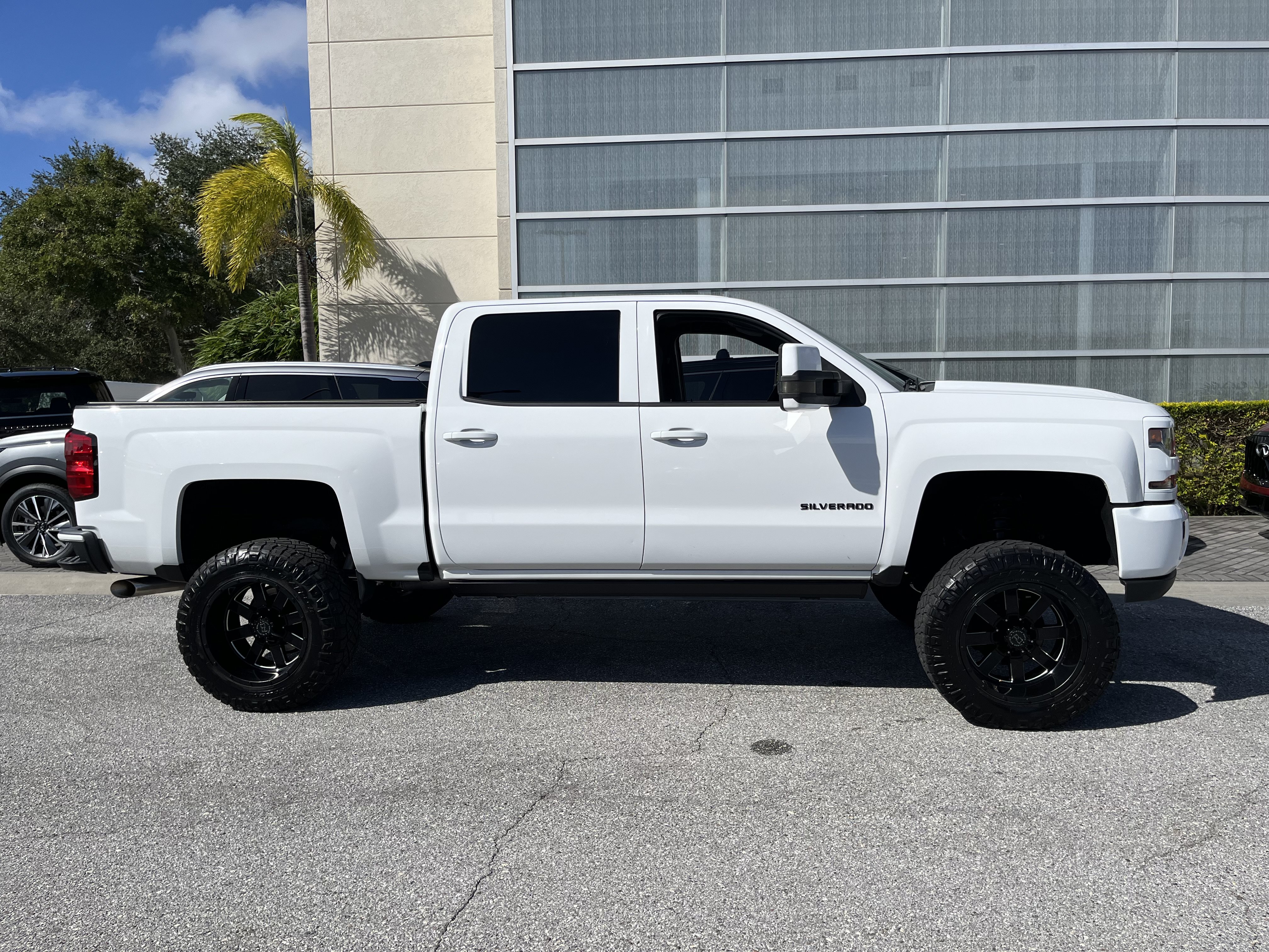Used 2016 Chevrolet Silverado 1500 LT w/ All Star Edition RWD image 9