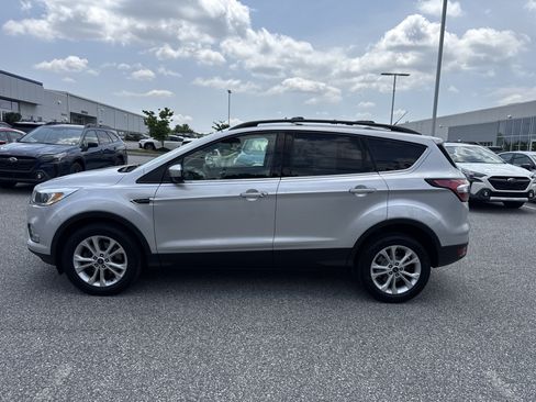Used 2017 Ford Escape SE AWD/4WD image 27