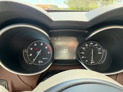 Used 2018 Alfa Romeo Stelvio Ti AWD/4WD image 6
