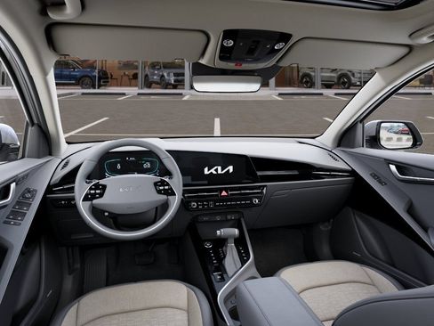 New 2026 Kia Niro FWD image 14