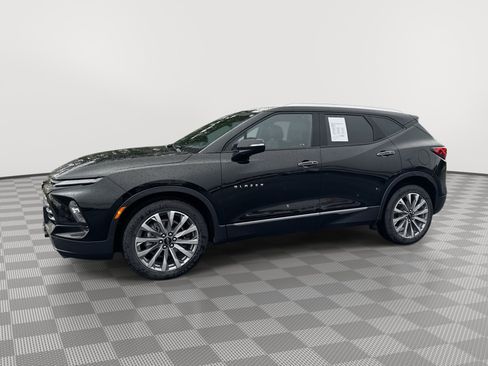 Certified 2023 Chevrolet Blazer Premier w/ Driver Confidence II Package AWD/4WD image 1