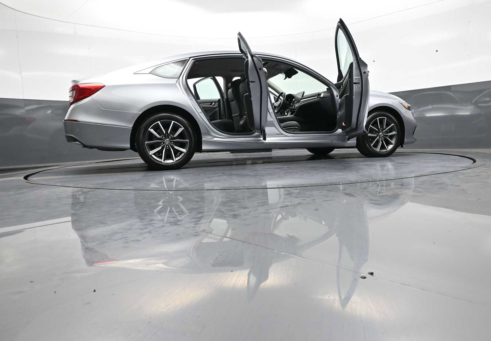 Certified 2022 Honda Accord EX-L image 48