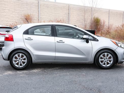 Used 2012 Kia Rio LX image 9