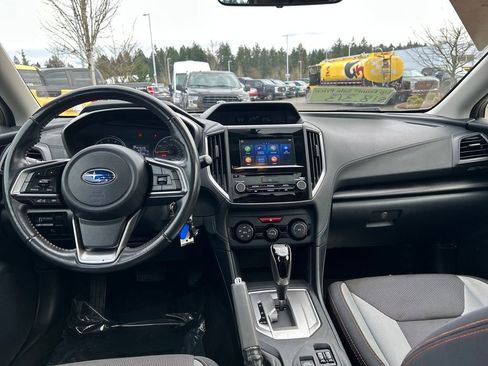 Used 2019 Subaru Crosstrek 2.0i Premium w/ Moonroof Package image 7