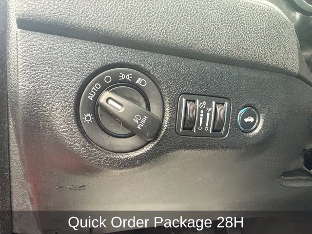 Used 2015 Dodge Charger SXT w/ AWD Plus Group image 13