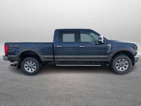 Used 2017 Ford F350 Lariat w/ Chrome Package image 6