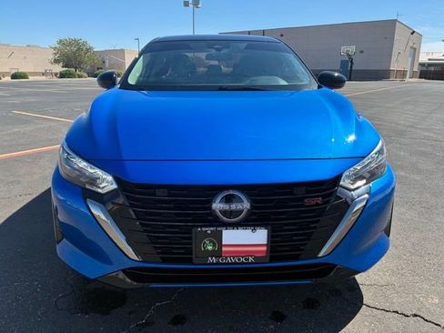 Certified 2024 Nissan Sentra SR FWD image 9