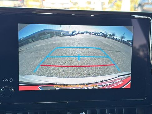 Certified 2025 Toyota Corolla LE image 34