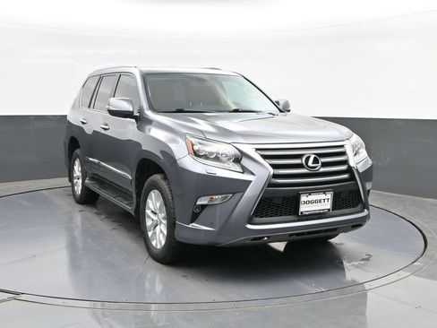 Used 2018 Lexus GX 460 AWD/4WD image 22