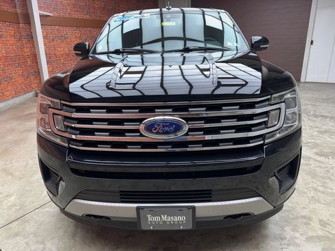 Used 2020 Ford Expedition XLT w/ Equipment Group 202A AWD/4WD image 9