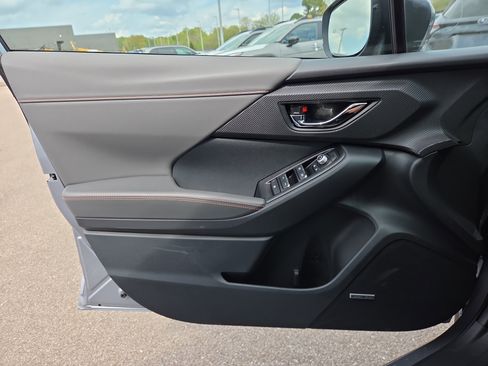 New 2026 Subaru Crosstrek 2.5i Limited AWD/4WD image 9
