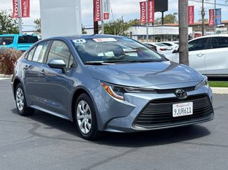 Used 2024 Toyota Corolla LE FWD video 1