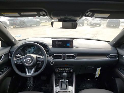 New 2025 MAZDA CX-5 Signature image 21