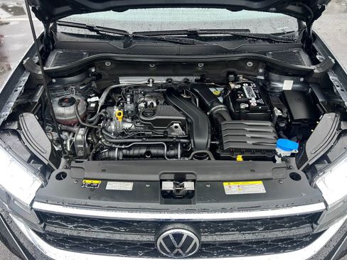 Used 2022 Volkswagen Taos S w/ IQ Drive S Package image 21