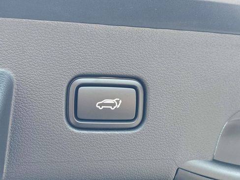 New 2025 Kia Sportage EX w/ EX Premium Package image 9