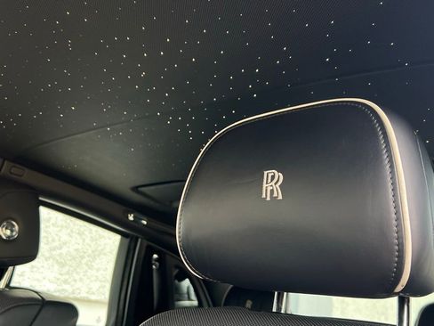 Used 2018 Rolls-Royce Phantom Sedan RWD image 11
