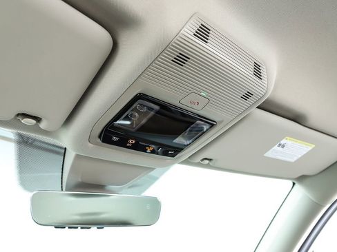 New 2026 Volkswagen Atlas SE image 26