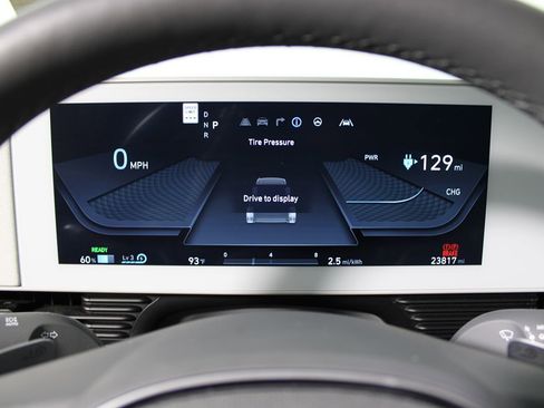 Used 2024 Hyundai Ioniq 5 SEL image 13