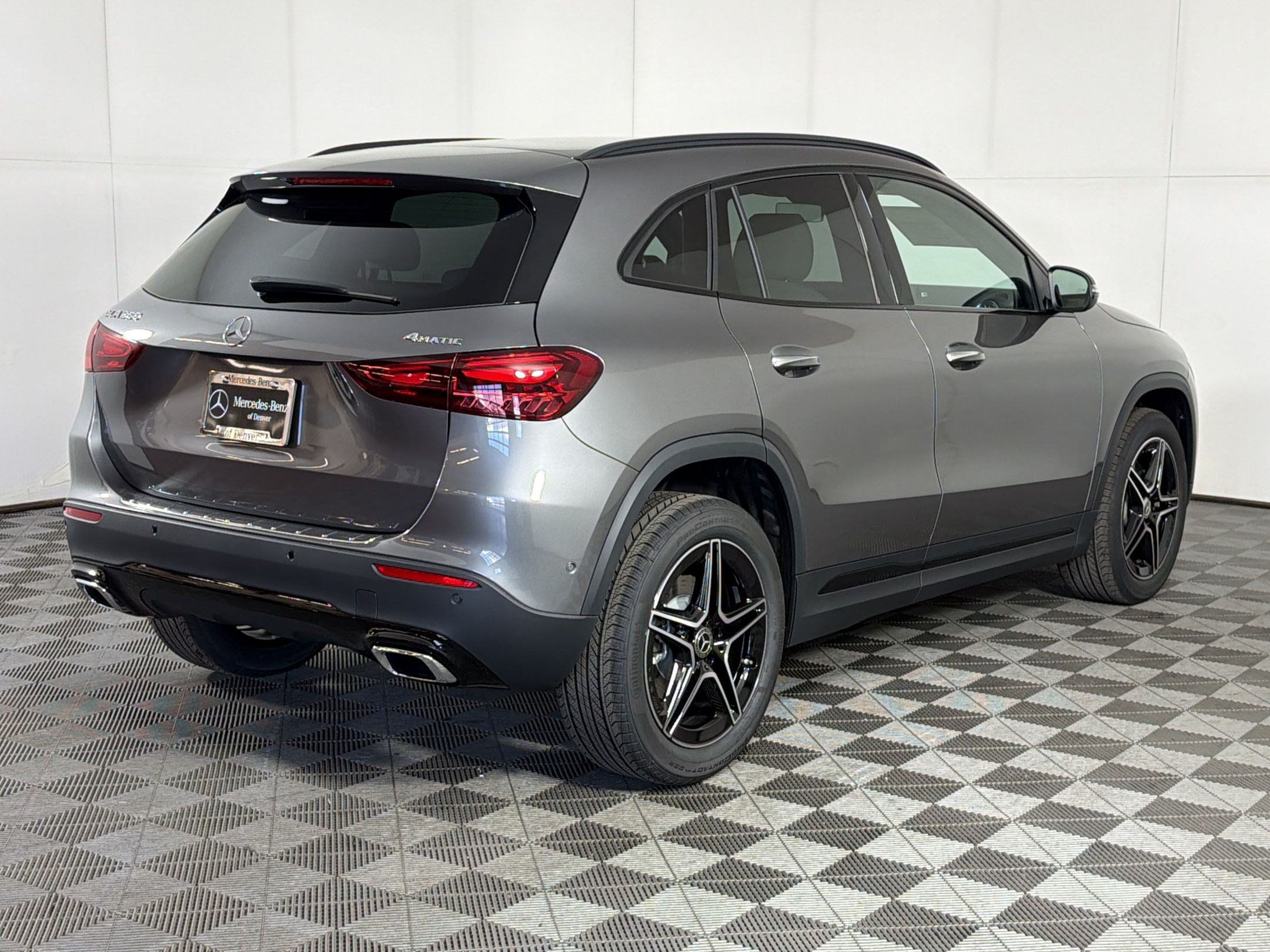 Used 2026 Mercedes-Benz GLA 250 4MATIC image 9