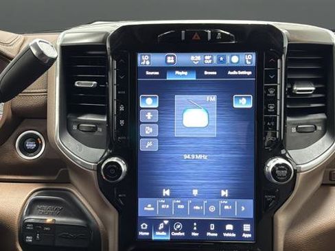 Used 2022 RAM 3500 Laramie AWD/4WD image 29