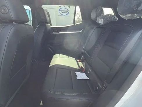 New 2026 GMC Terrain Elevation w/ Elevation Premium Package AWD/4WD image 30