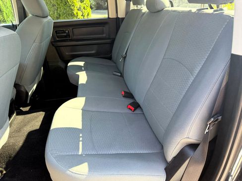 Used 2016 RAM 2500 Tradesman w/ Chrome Appearance Group image 20